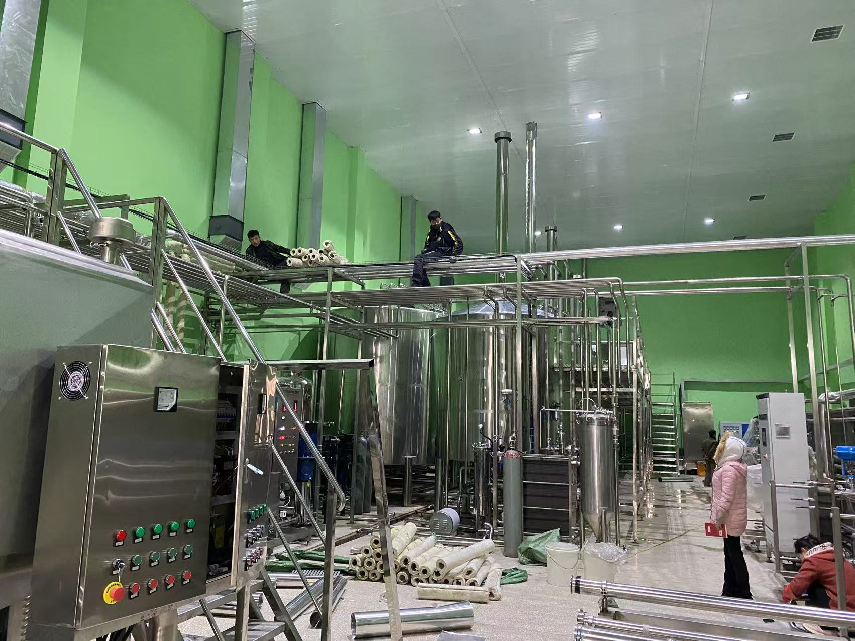 泌阳精酿啤酒设备厂—精酿啤酒设备制造:传承工艺与创新科技的交融