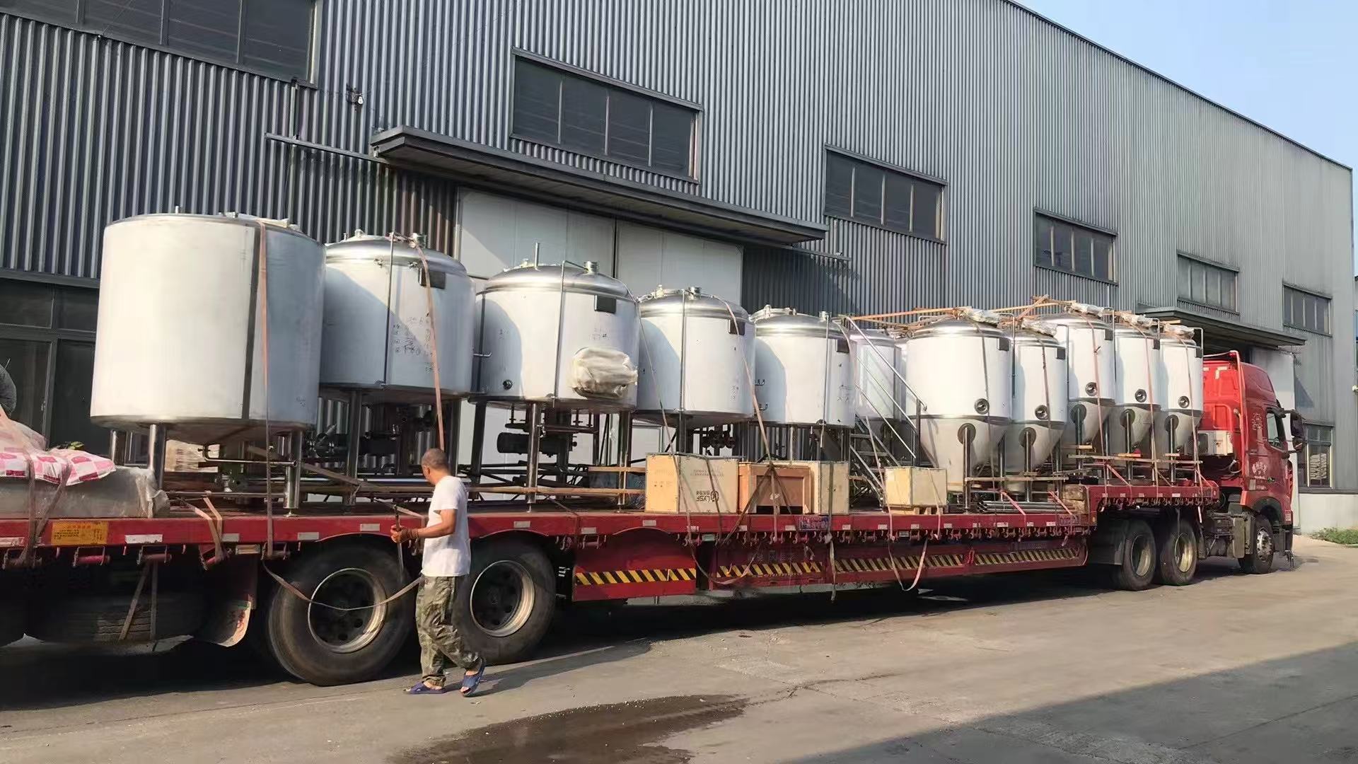 泌阳精酿啤酒设备厂—精酿啤酒设备